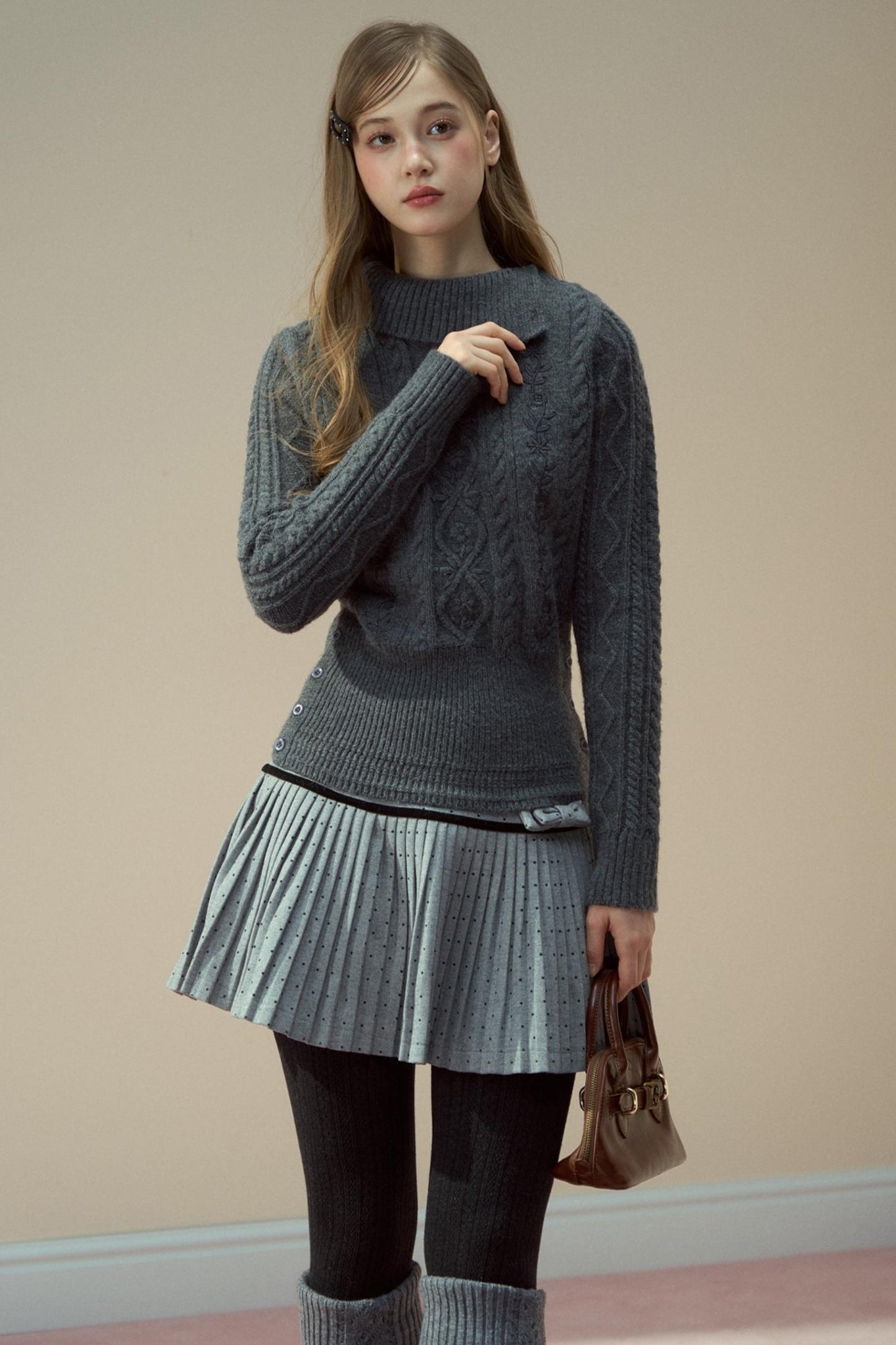 Feminine Line Vintage Knit Top