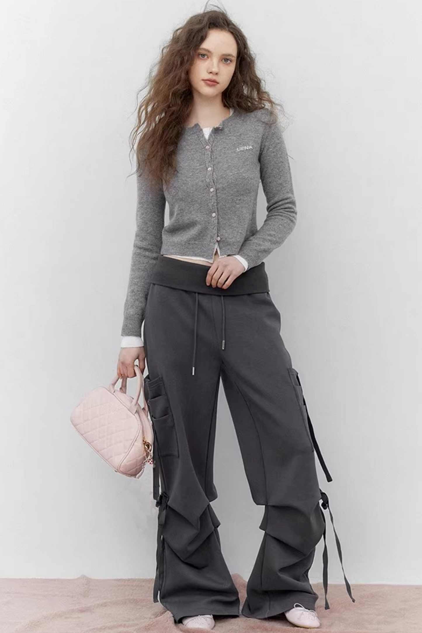 Uena Grauer Strickcardigan