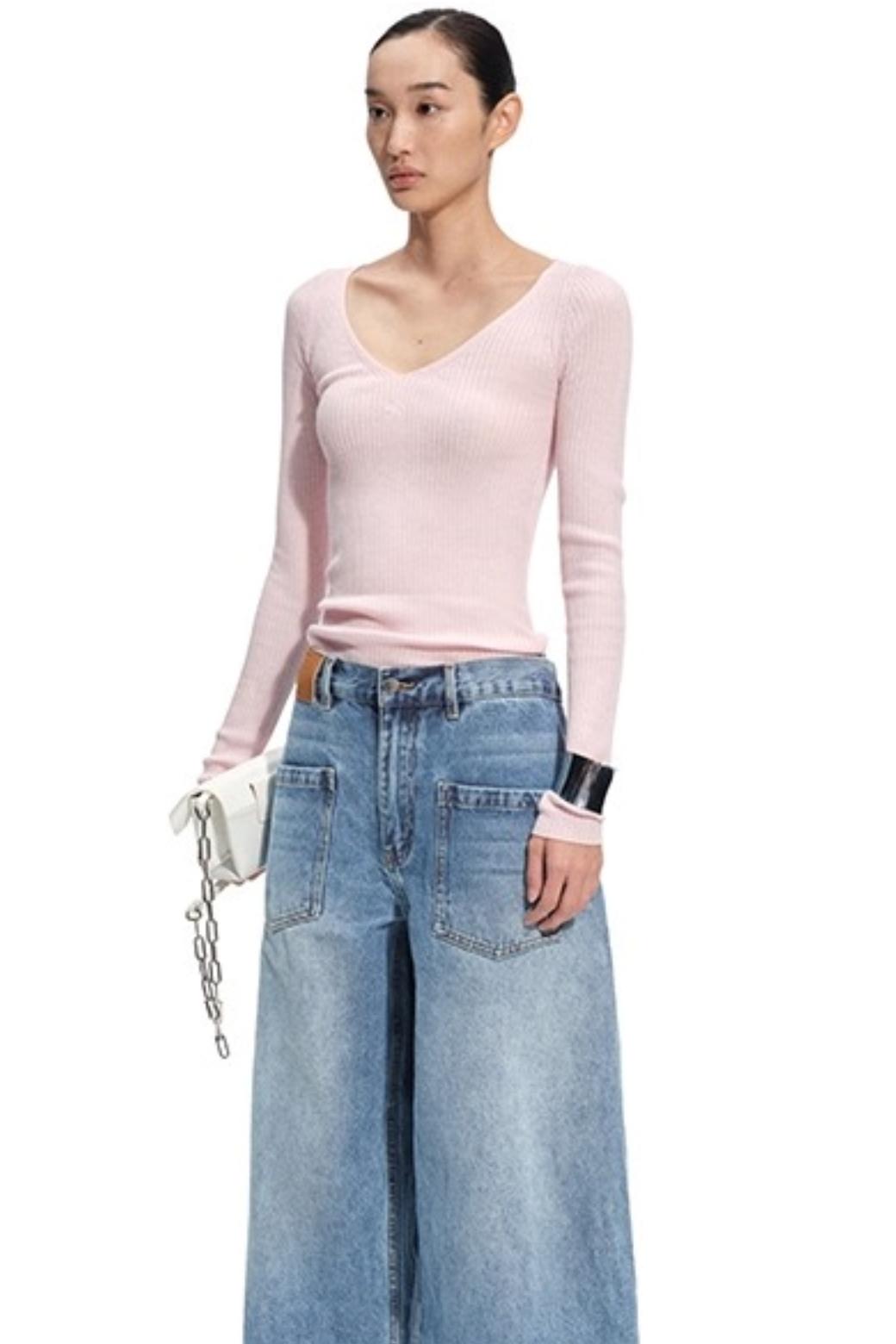 Mercerized Wool V-Neck Top