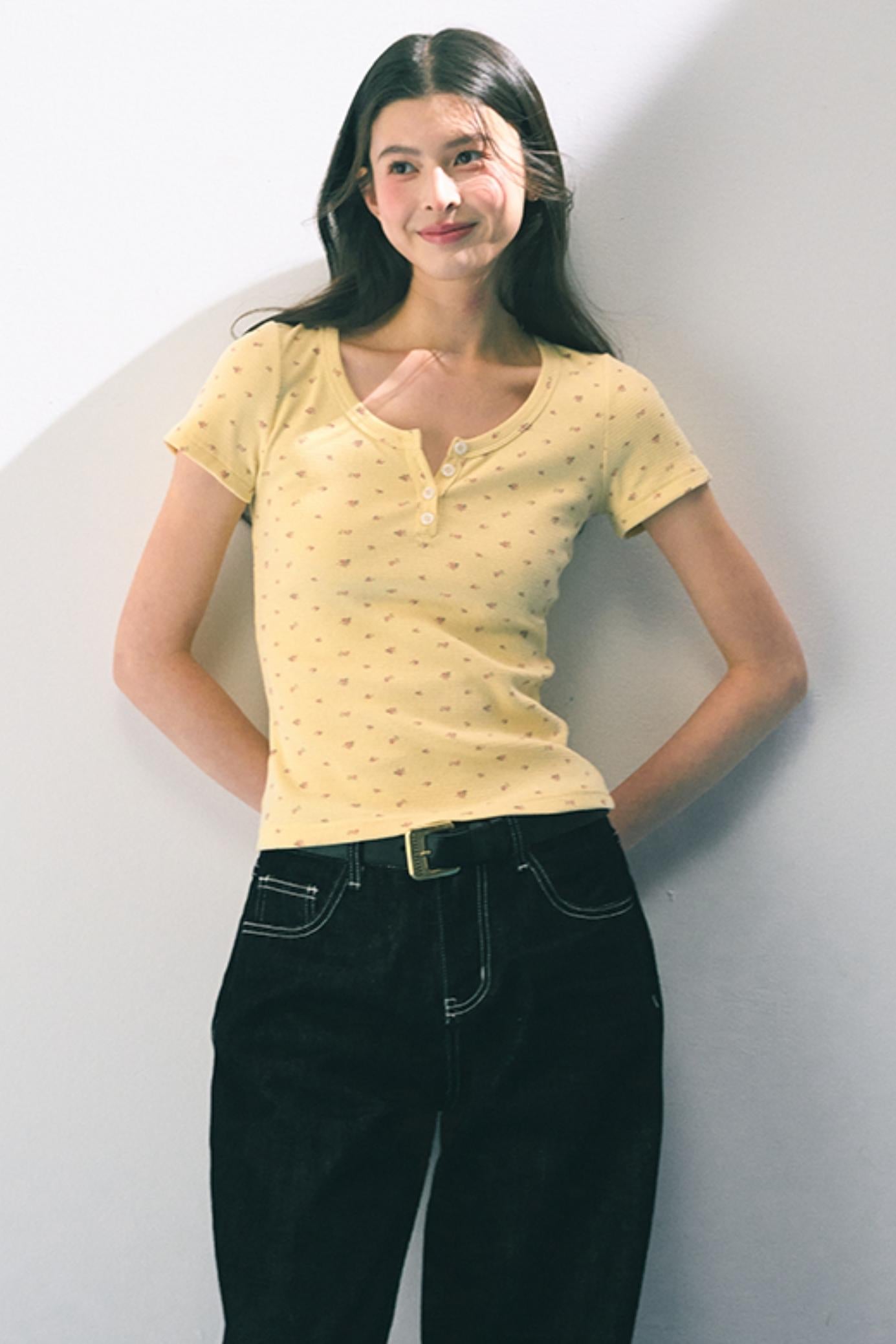 Floral Slim Fit Knit T-Shirt