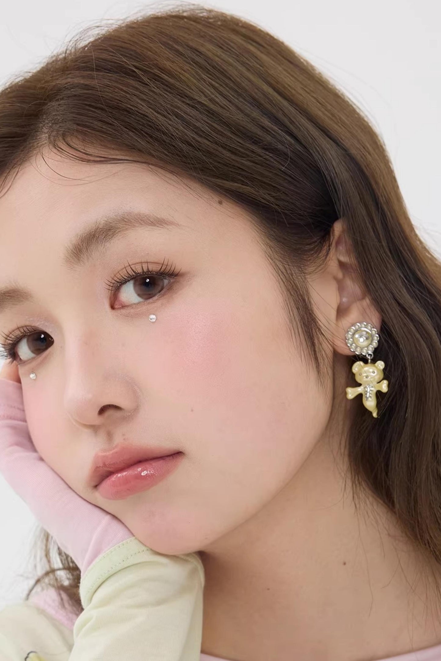 Two-Tone Pearl Earrings