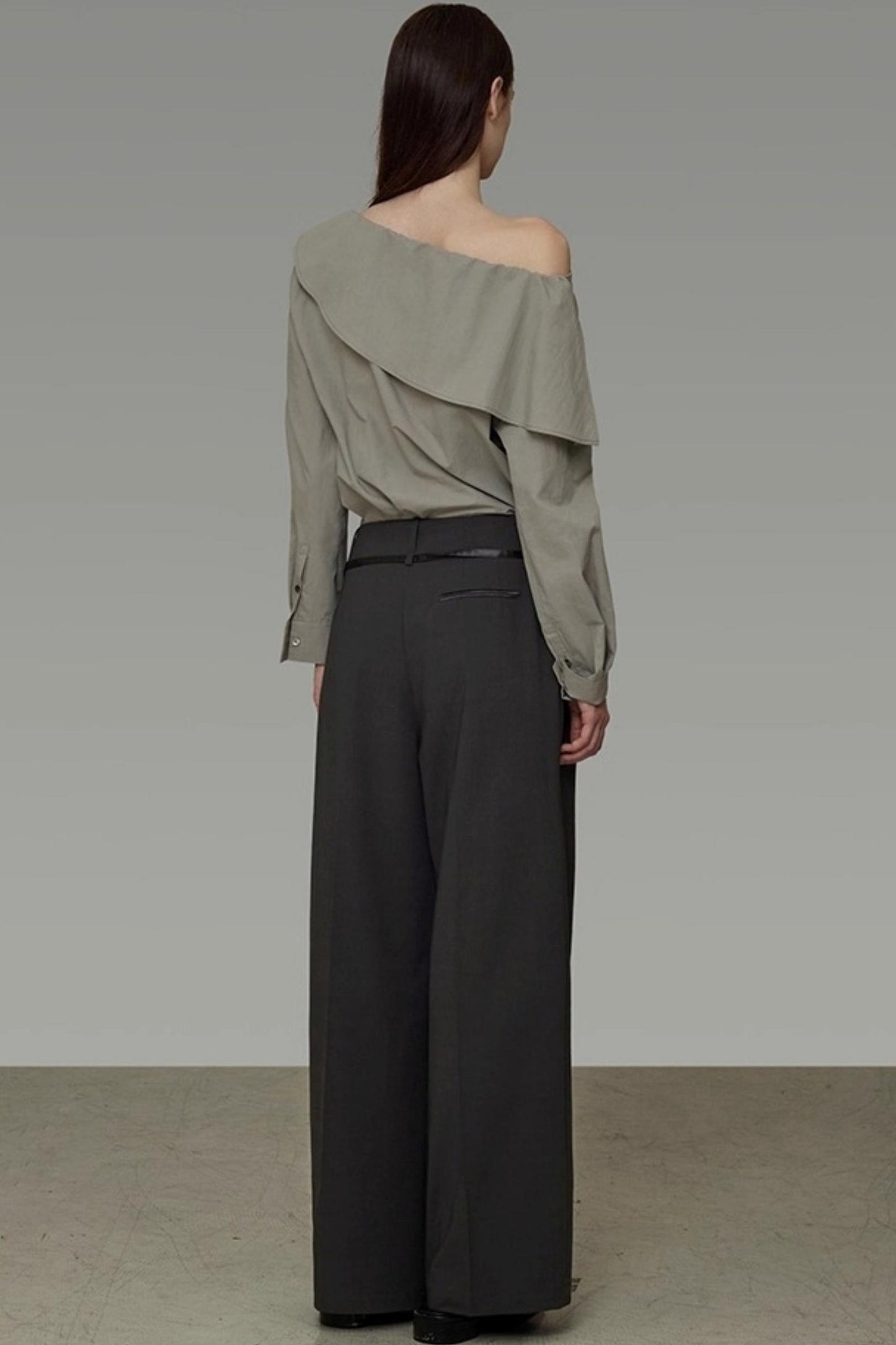 Double-Neck Slanted Shoulder Shirt