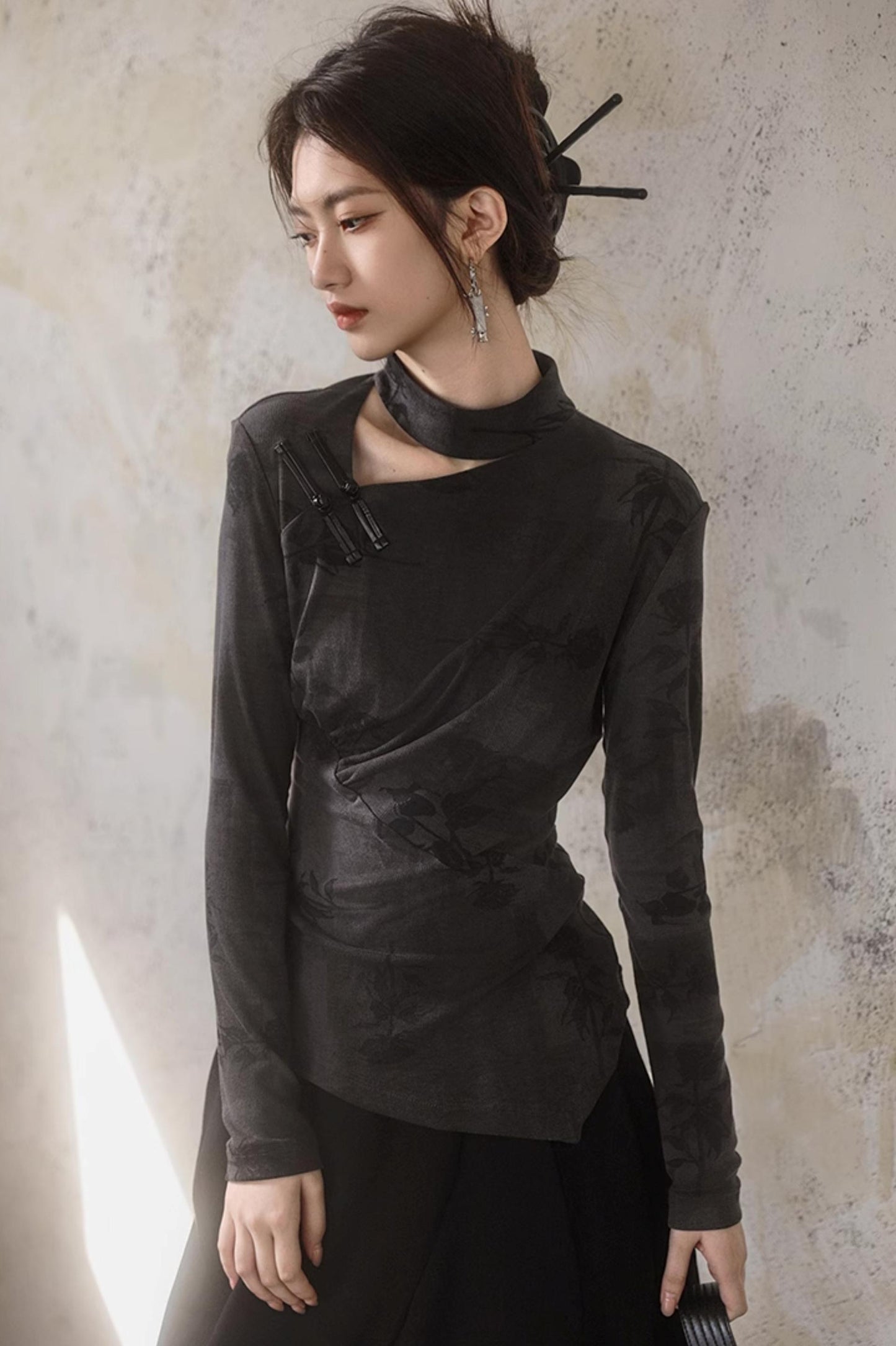 Hollow Design Long-Sleeved Chinese Top