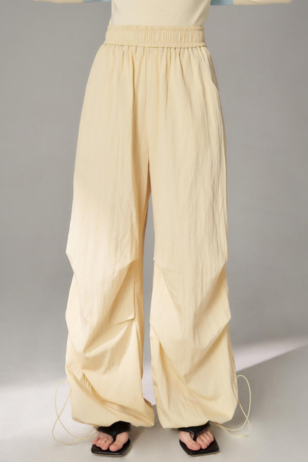 Mountain Chill Pleated Sweatpants