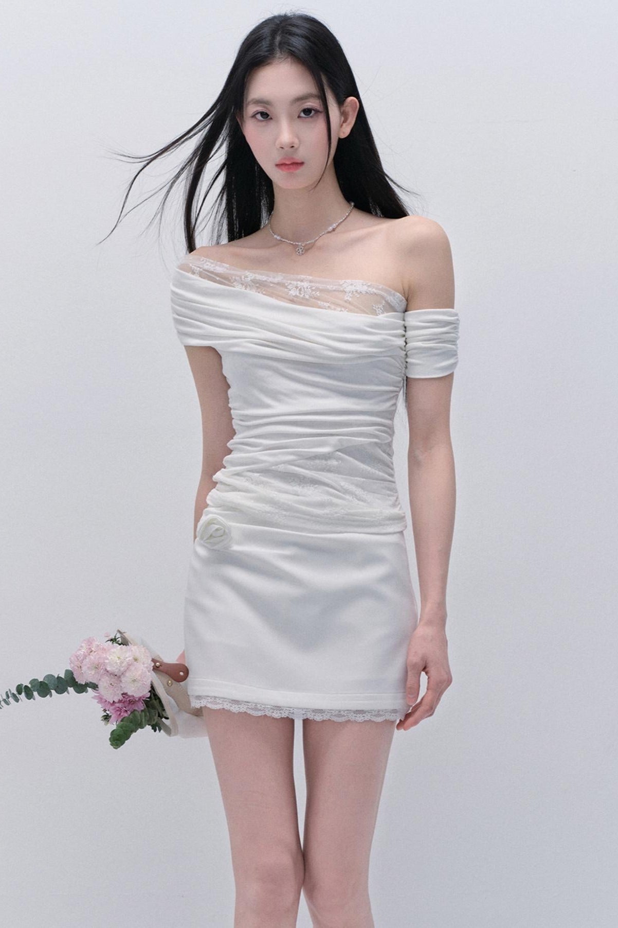 Lace Slash One-Shoulder Spring Skirt Set-Up