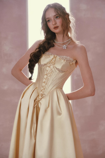 Satin-Spitzen-Korsettkleid