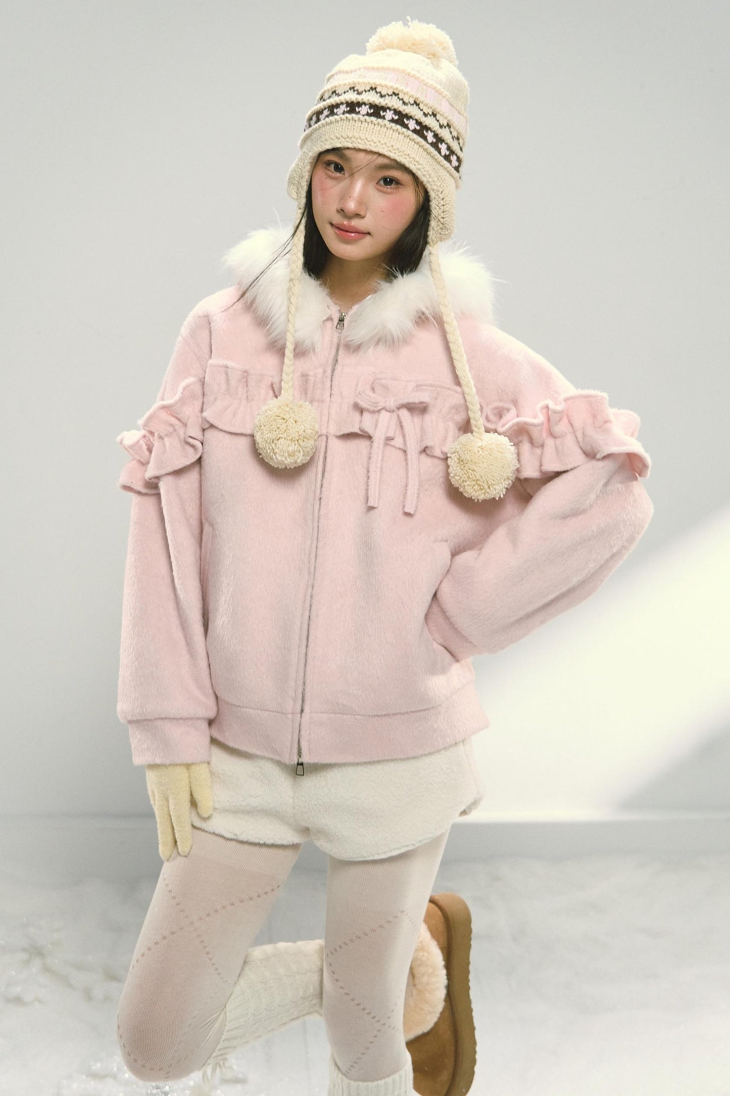 White Fur Elasticated Waist Shorts