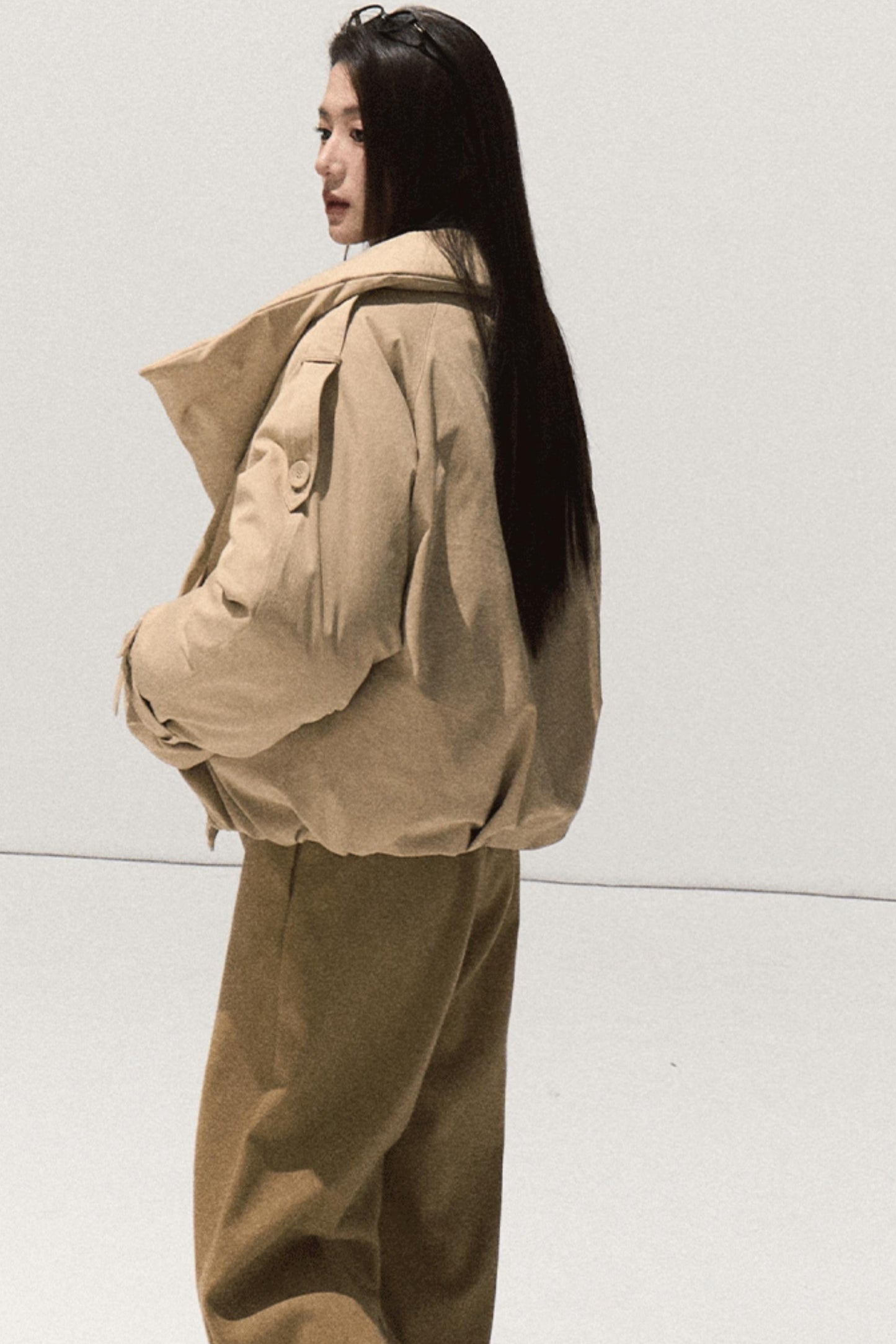 Three-Dimensional Pleated Pants