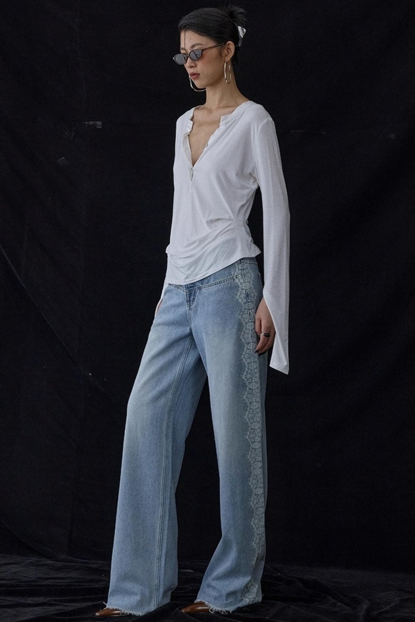 Lace Raw Hem Straight Jeans