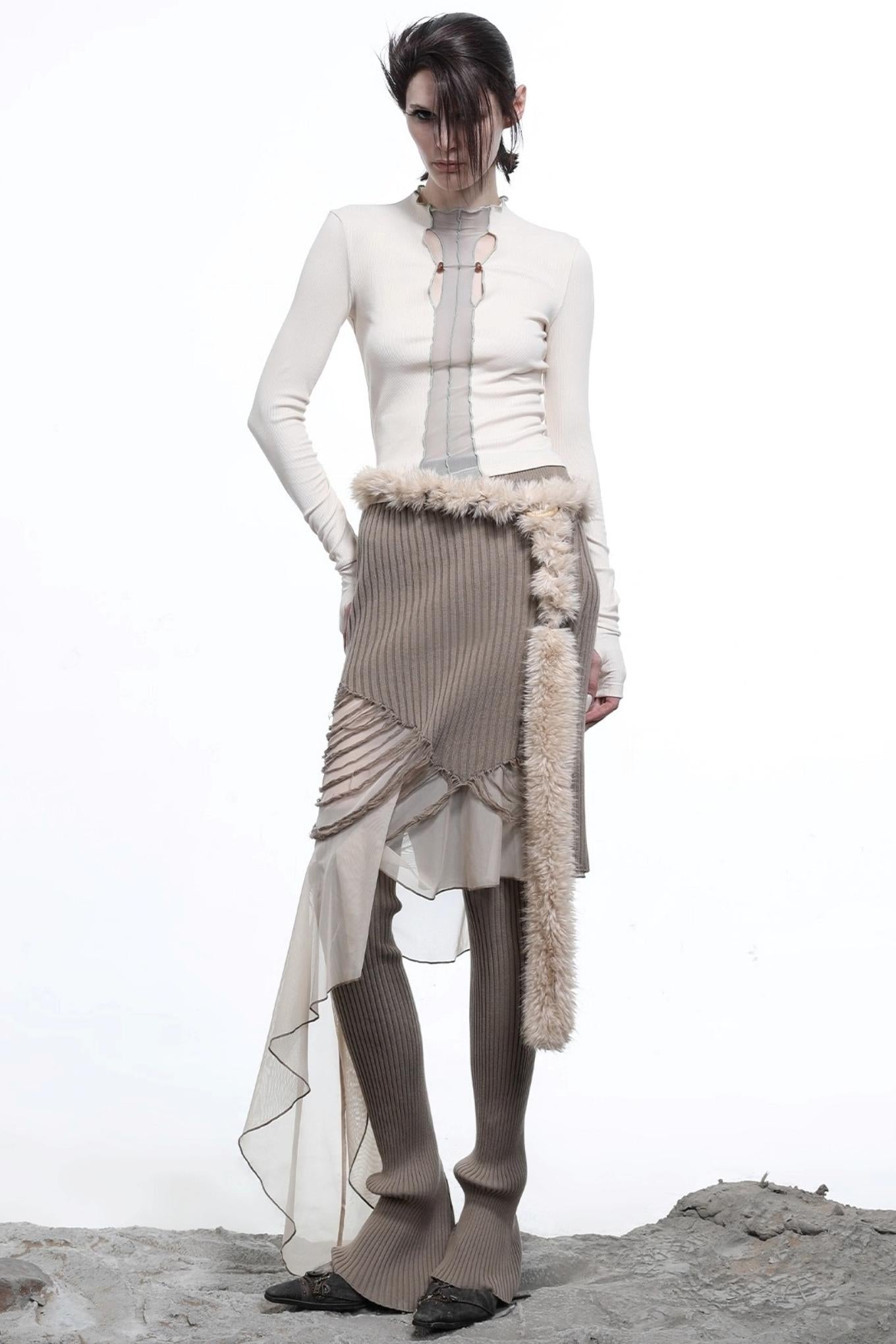 High Stretch Slim-Fit Mesh Top