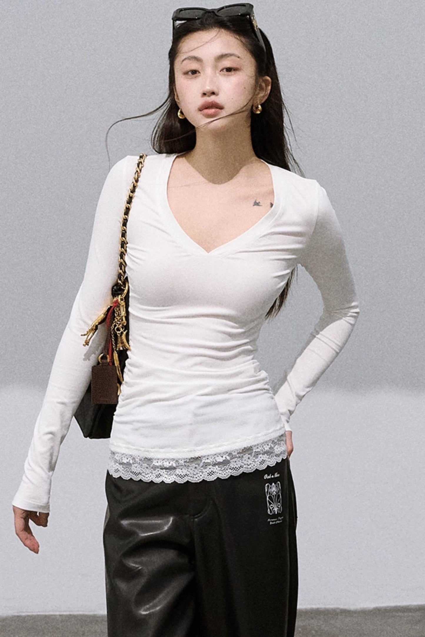 Slim V-Neck Knit Top