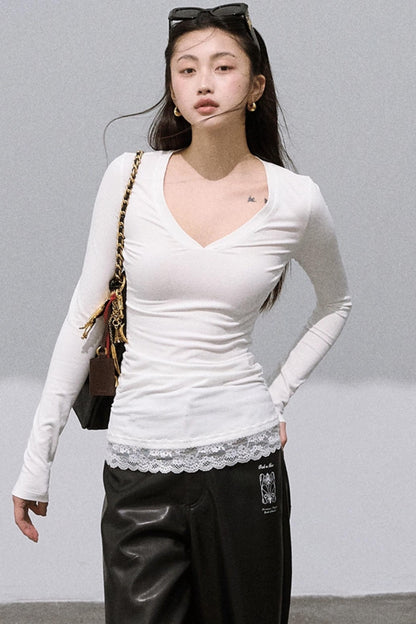 Slim V-Neck Knit Top