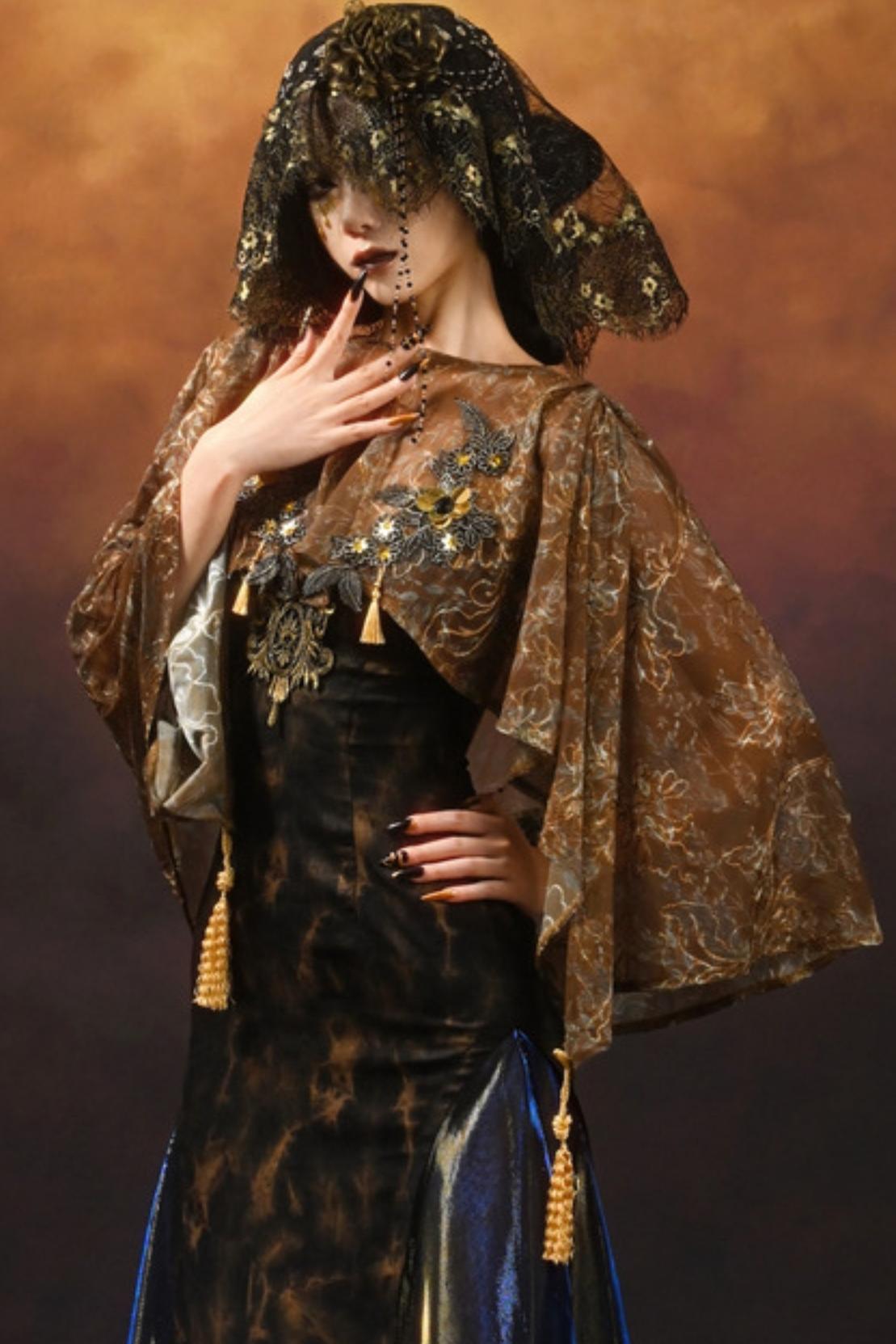 Embroidered Court Bow Cloak