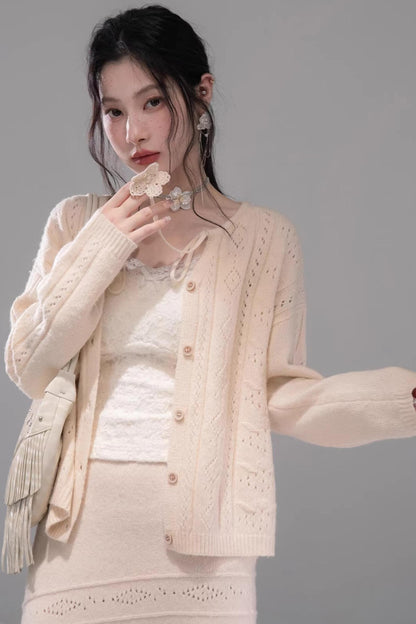 Artistic Nomadic Wool Knit Set