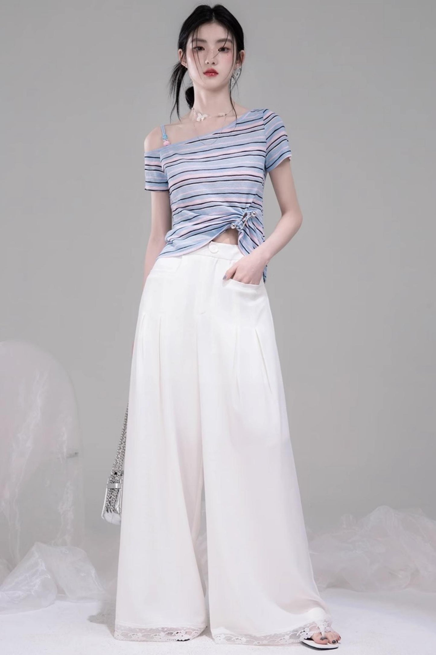 Chic Draped Wide-Leg Pants