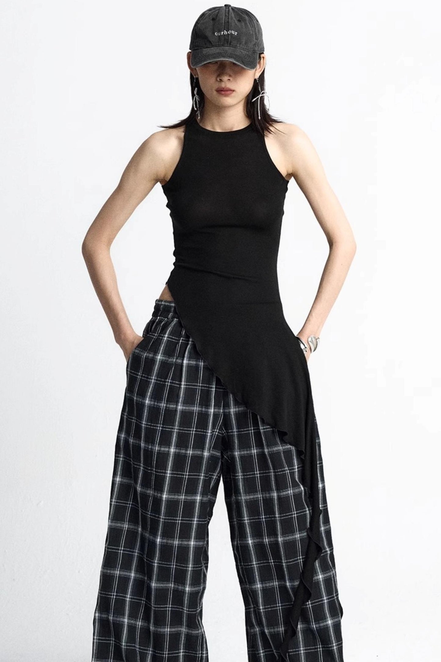 Black Ruffle Streamer Vest