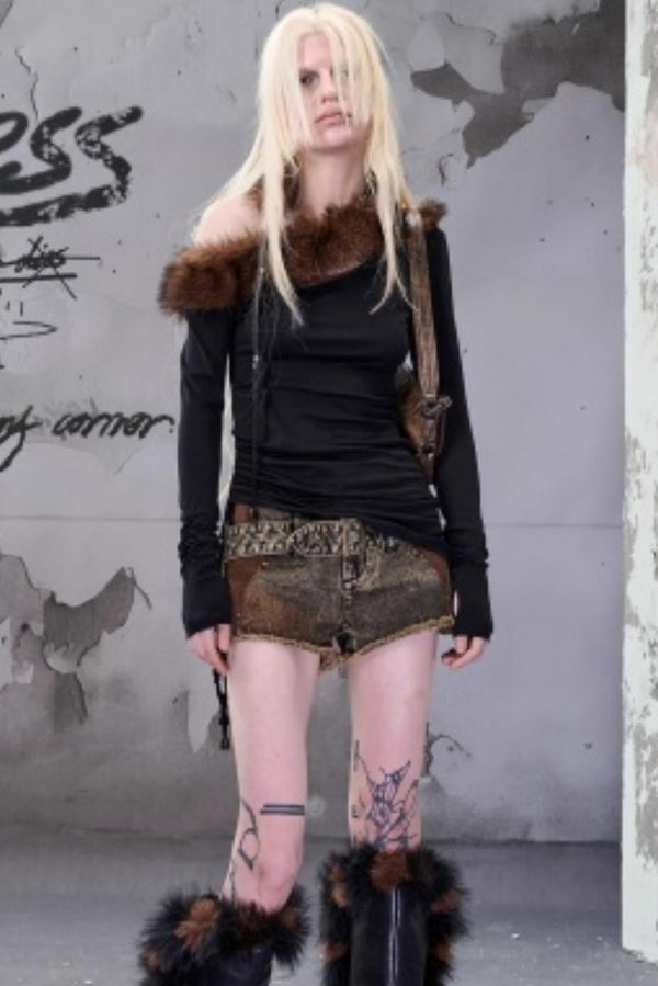 Velvet Rise Fur Collar Base Layer Top