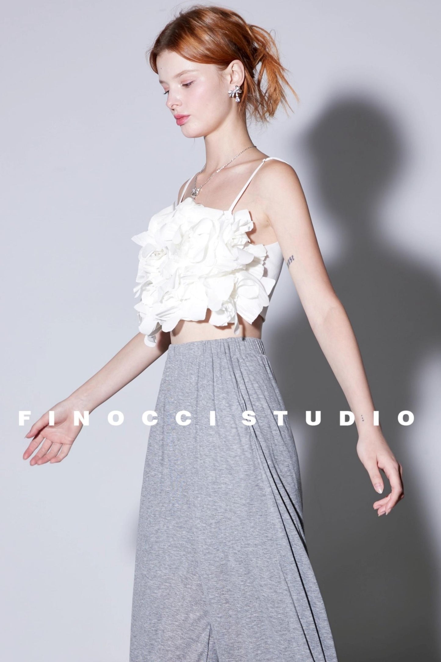 Ultra-Complex Double-Layer Petal Suspender