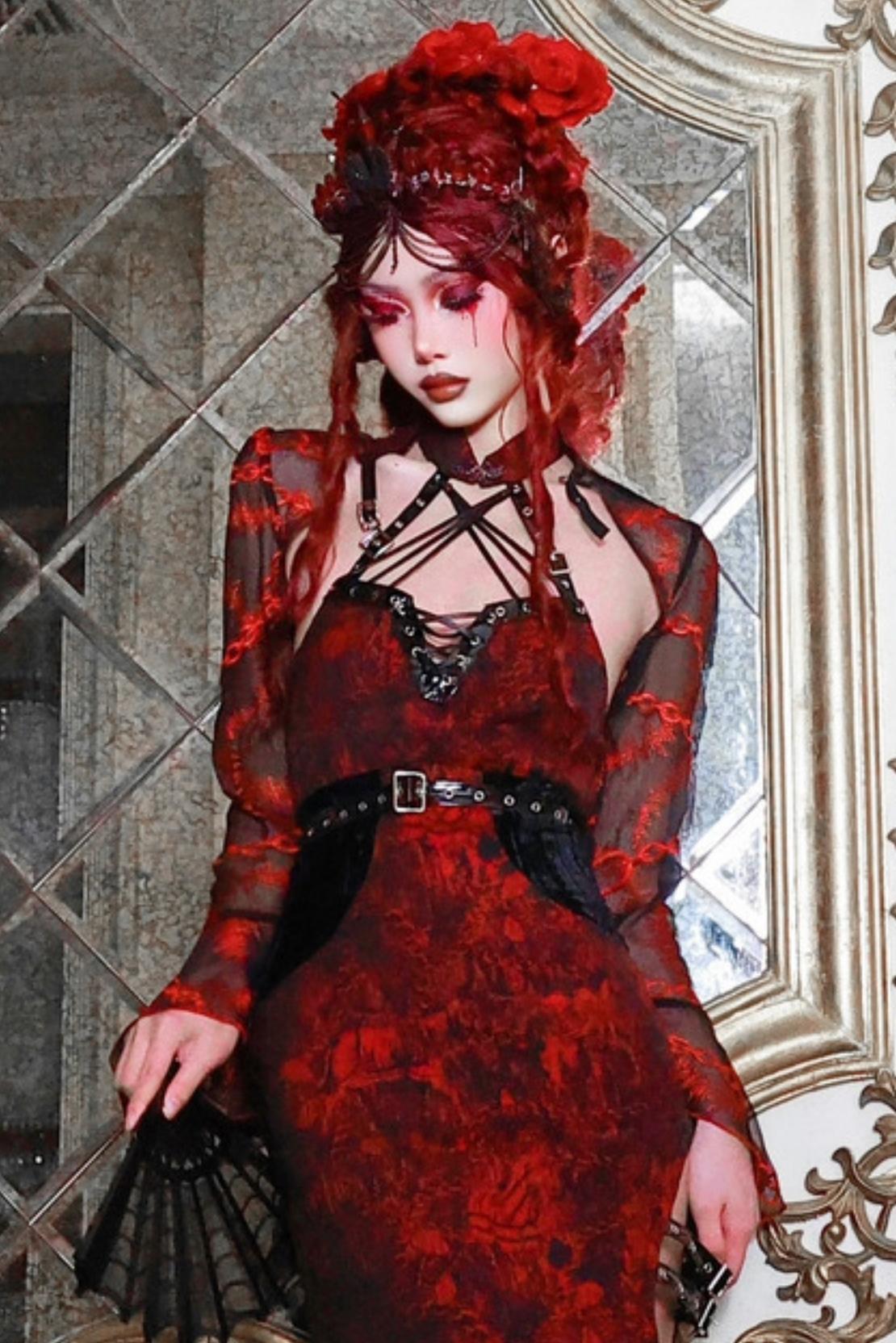 Gothic Chain Embroidery Silk Outer