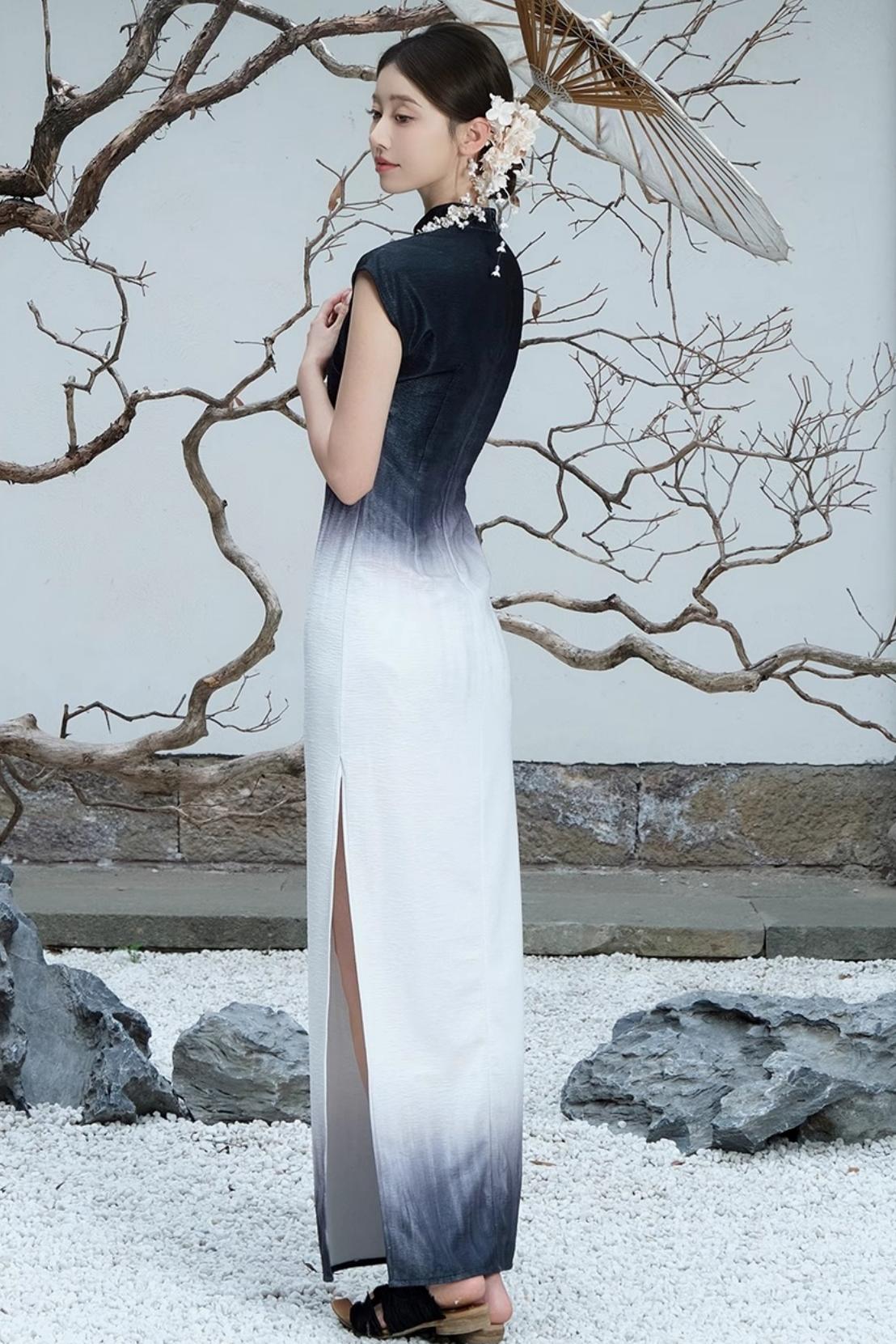 Elegant Gradient Cheongsam Dress