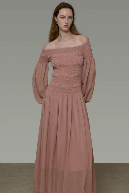 Französisches One-Shoulder-Kleid