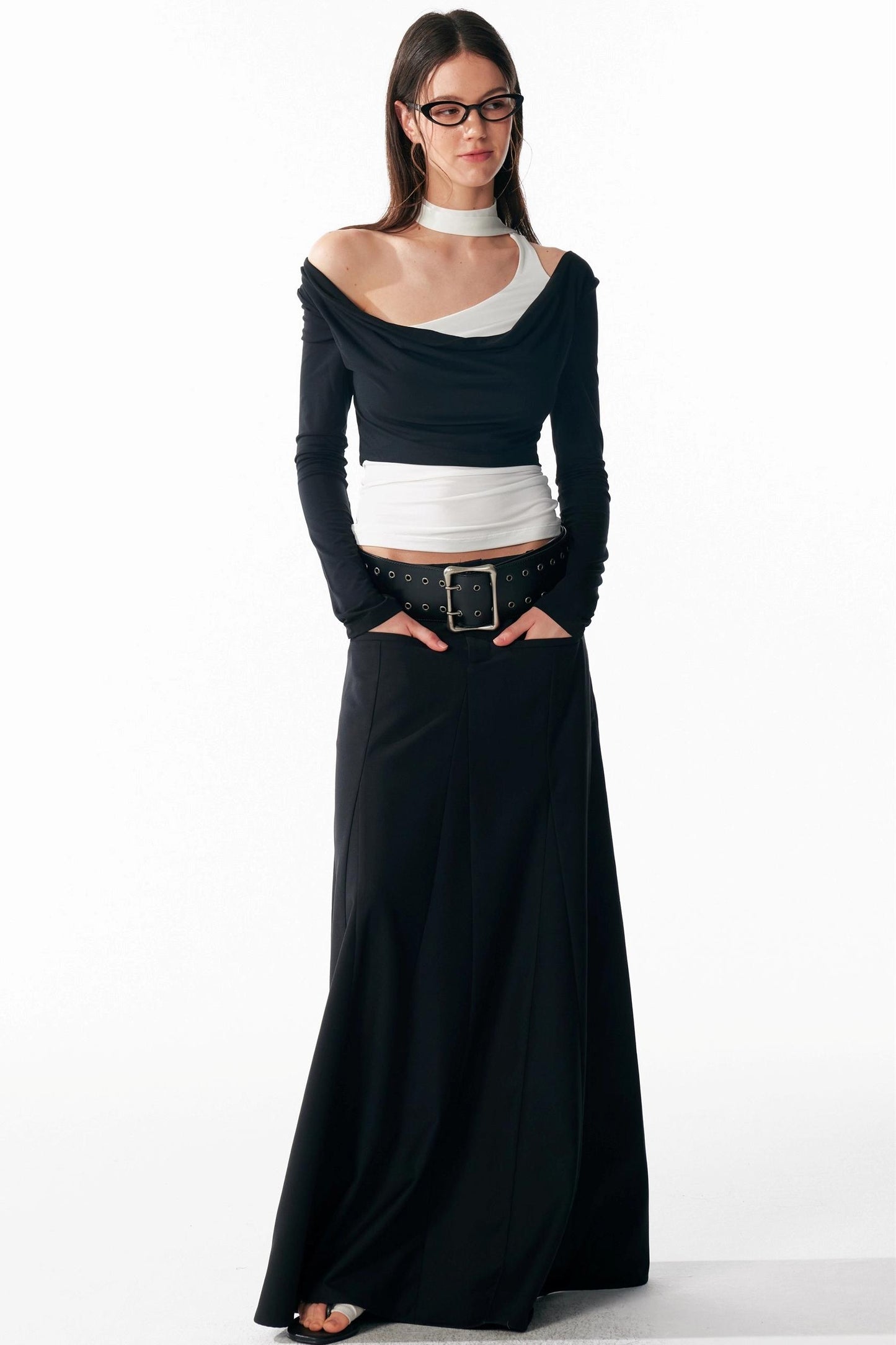 Vintage Black Low Waist A-Line Skirt