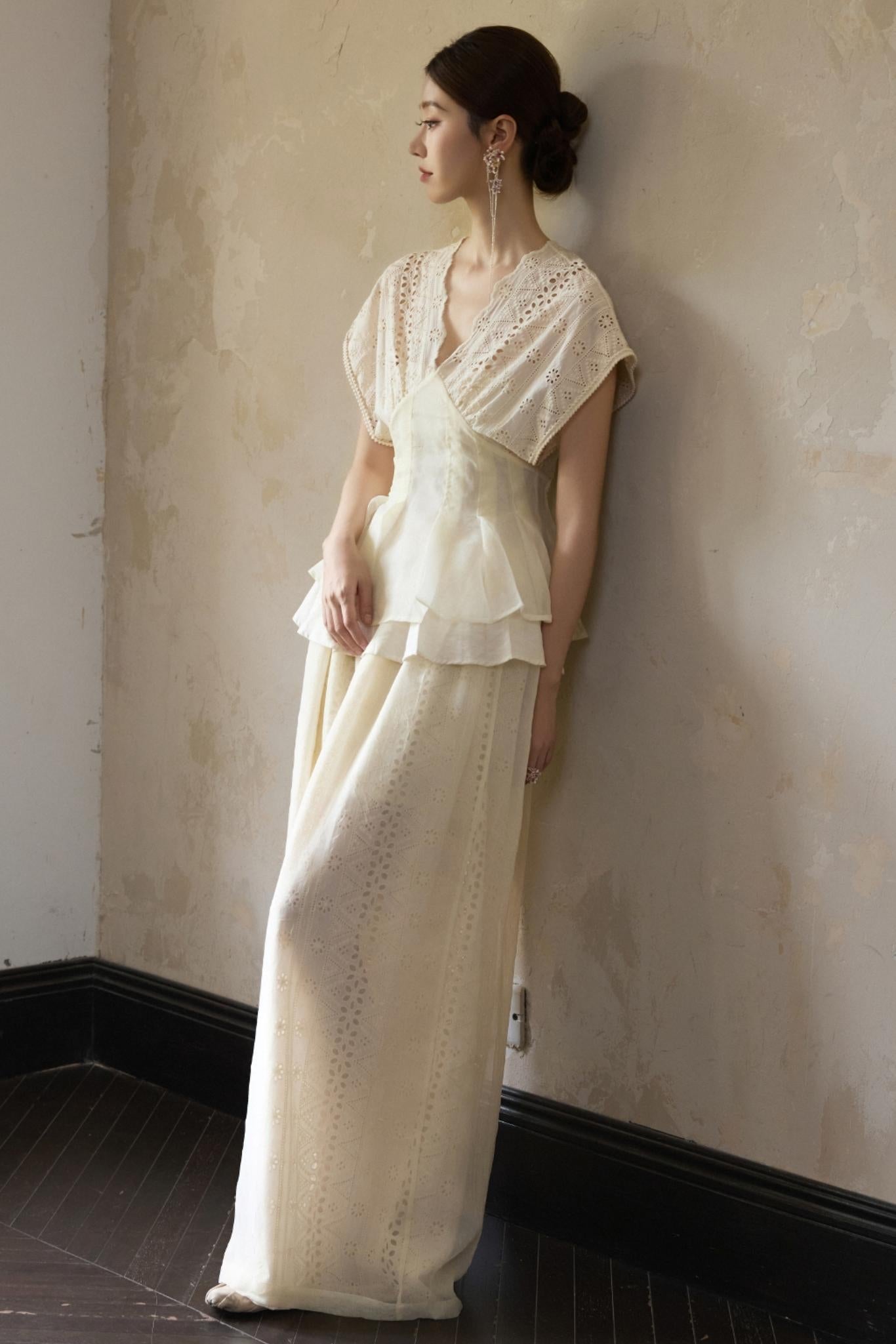 Lace V-Neck Summer Tee