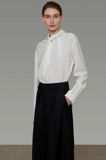 Autumn White Lace-Up Shirt