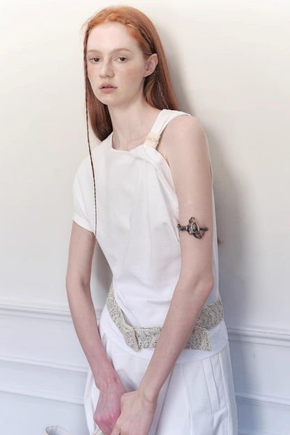 White-Black Cloud Top