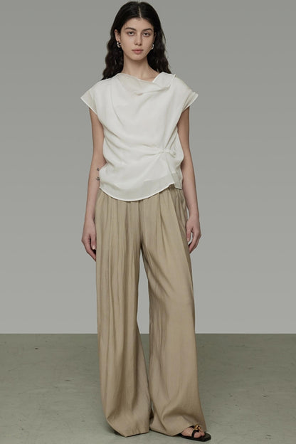 Flowing Pleated Wide-Leg Trousers