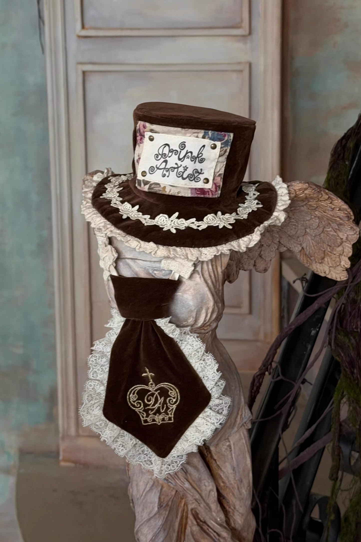 Brown Velvet Bowler Hat Tie Set-Up