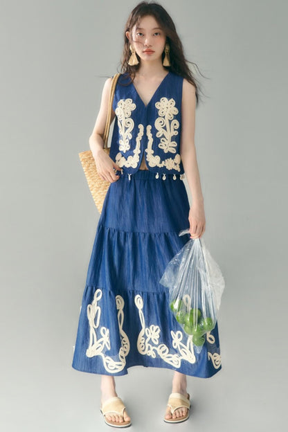 Vine & Shell Ensemble Skirt Set-Up