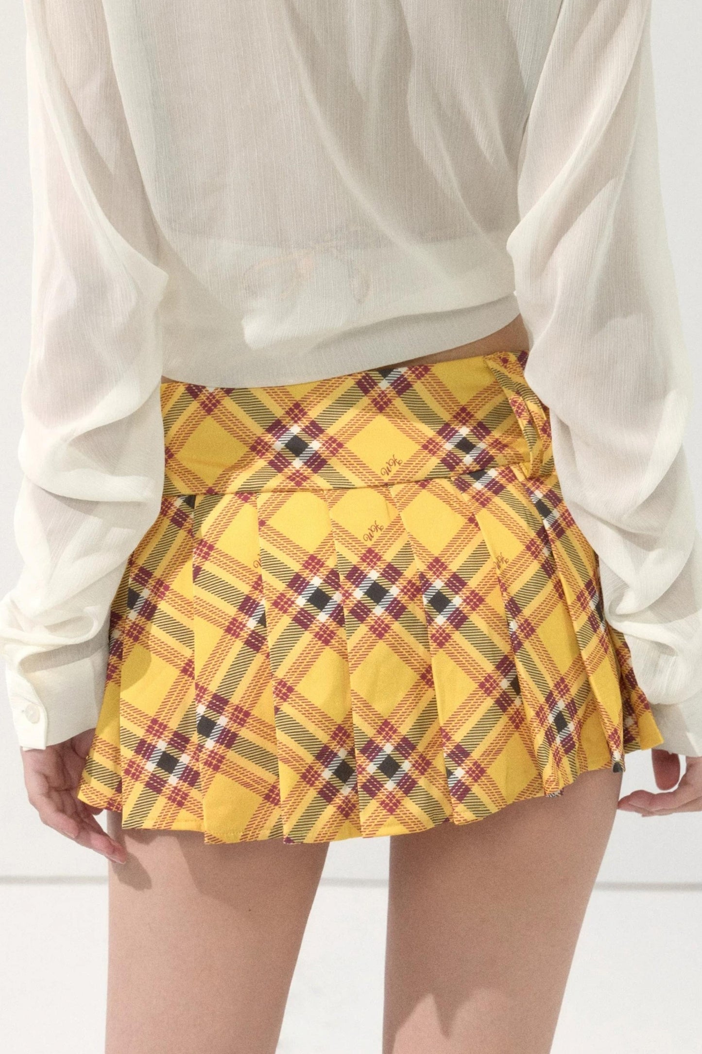 Sweet Pleated Short Skirt