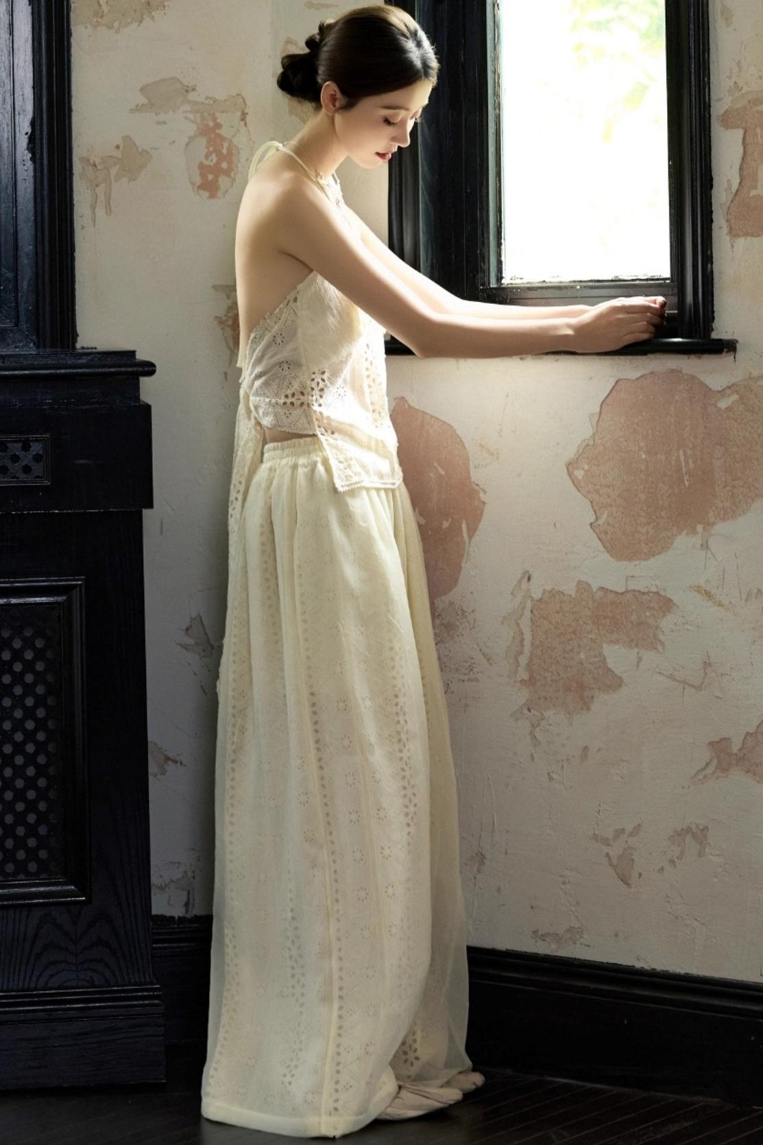 Romantic White Embroidered Halterneck Top