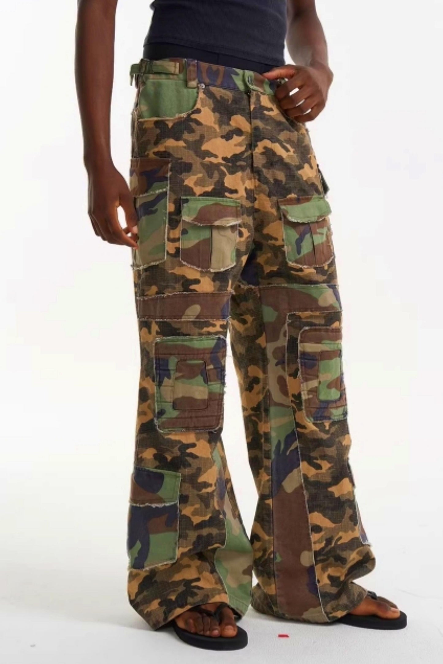 Bootcut-Hose mit Washed-Raw-Edge