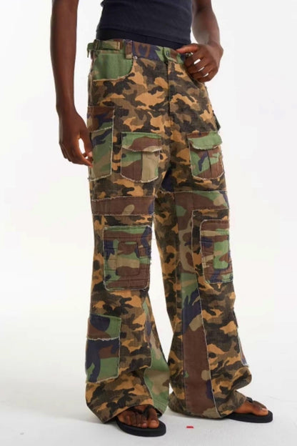 Bootcut-Hose mit Washed-Raw-Edge