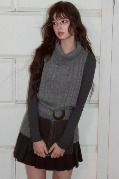 Turtleneck Sleeveless Sweater Vest