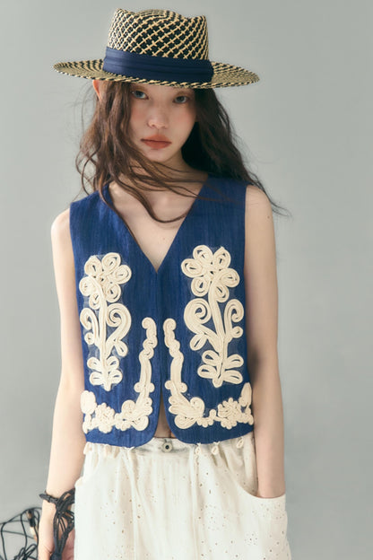 Wind Vines Flower Shell Pendant Vest Set-Up