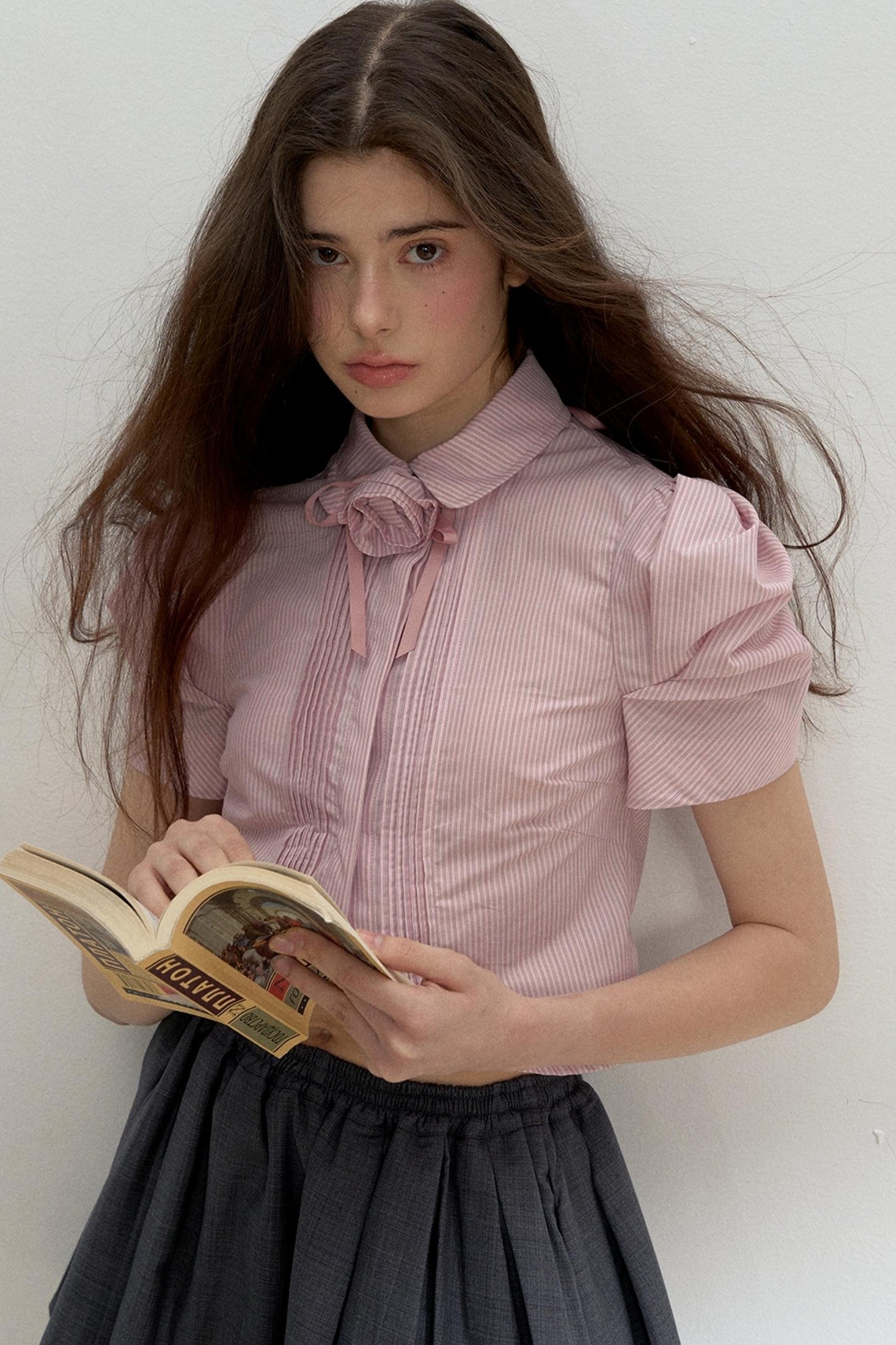 Vertical Stripe Bubble Sleeve Shirt