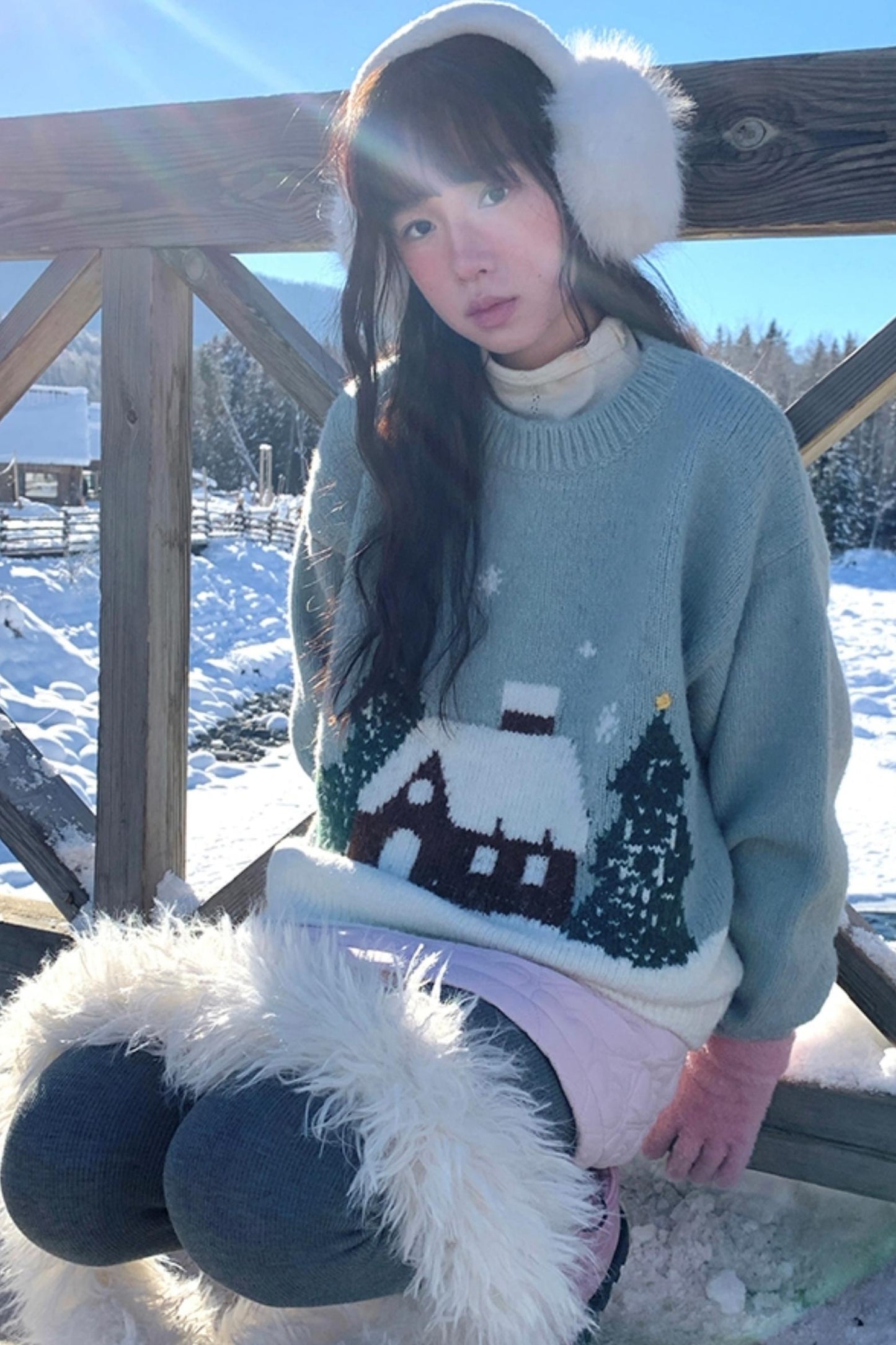 Schneeknit Crew Neck Pullover 