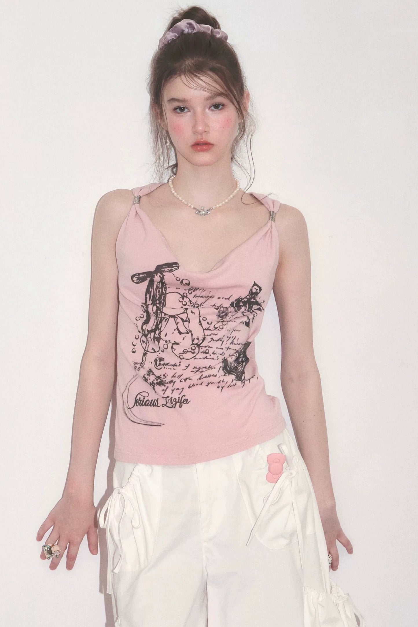 Retro Atmosphere Swing-Neck Camisole