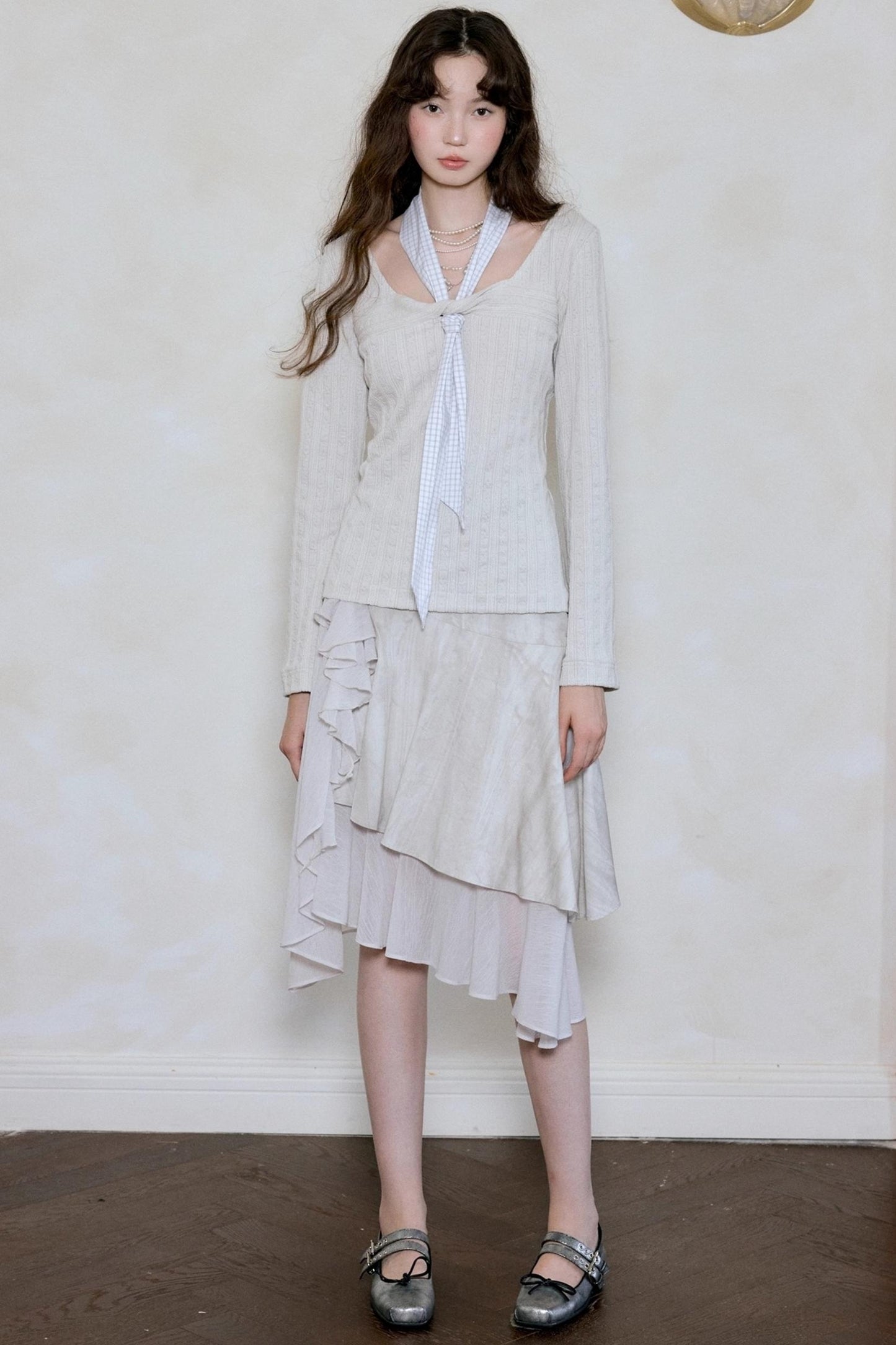 Minimalist Crew Neck Crochet Knit Top