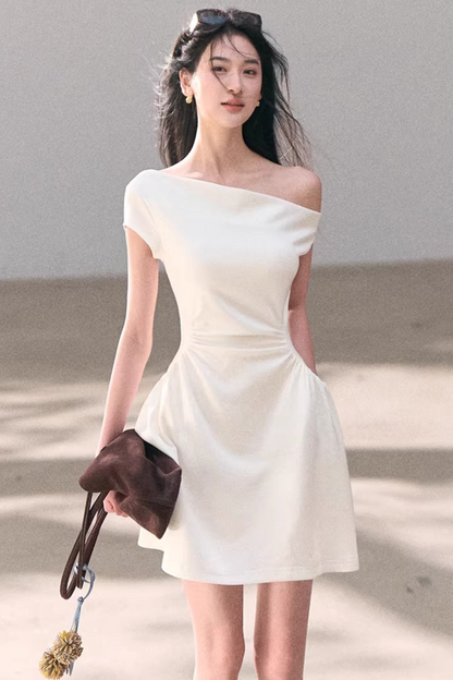 Lyocell-Asymmetrisches-Spitzenkleid