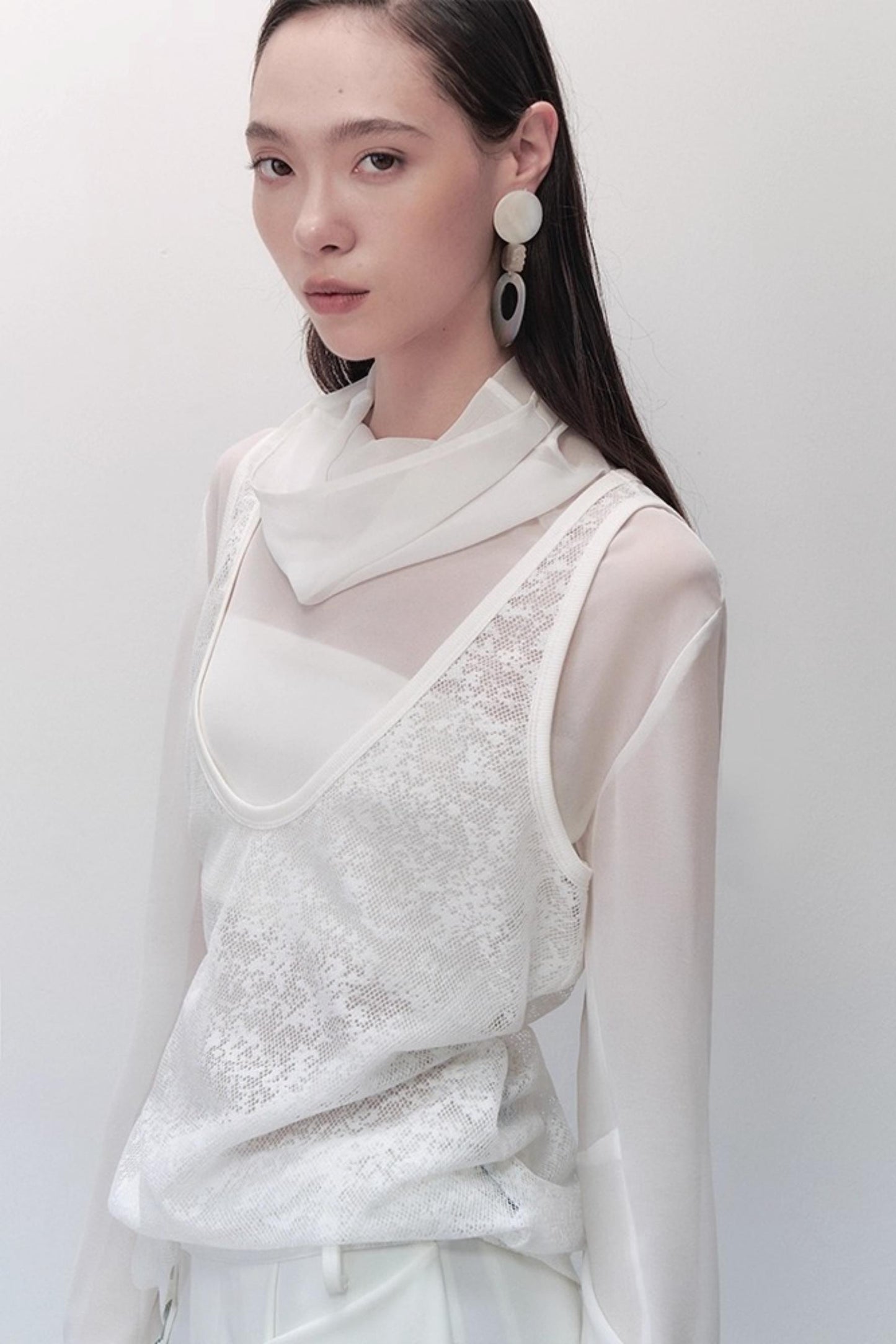 Lace Sleeveless Vest