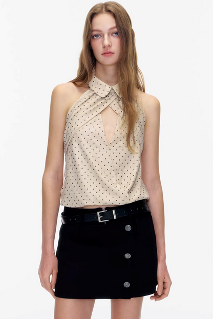 Gepunktete Neckholder-Bluse