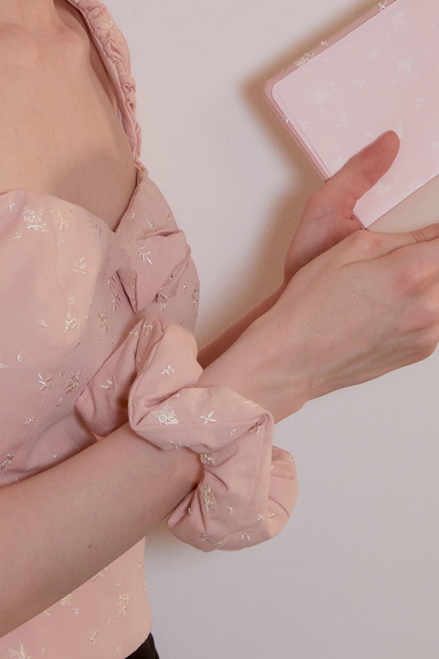 Rose Embossed Hair Band