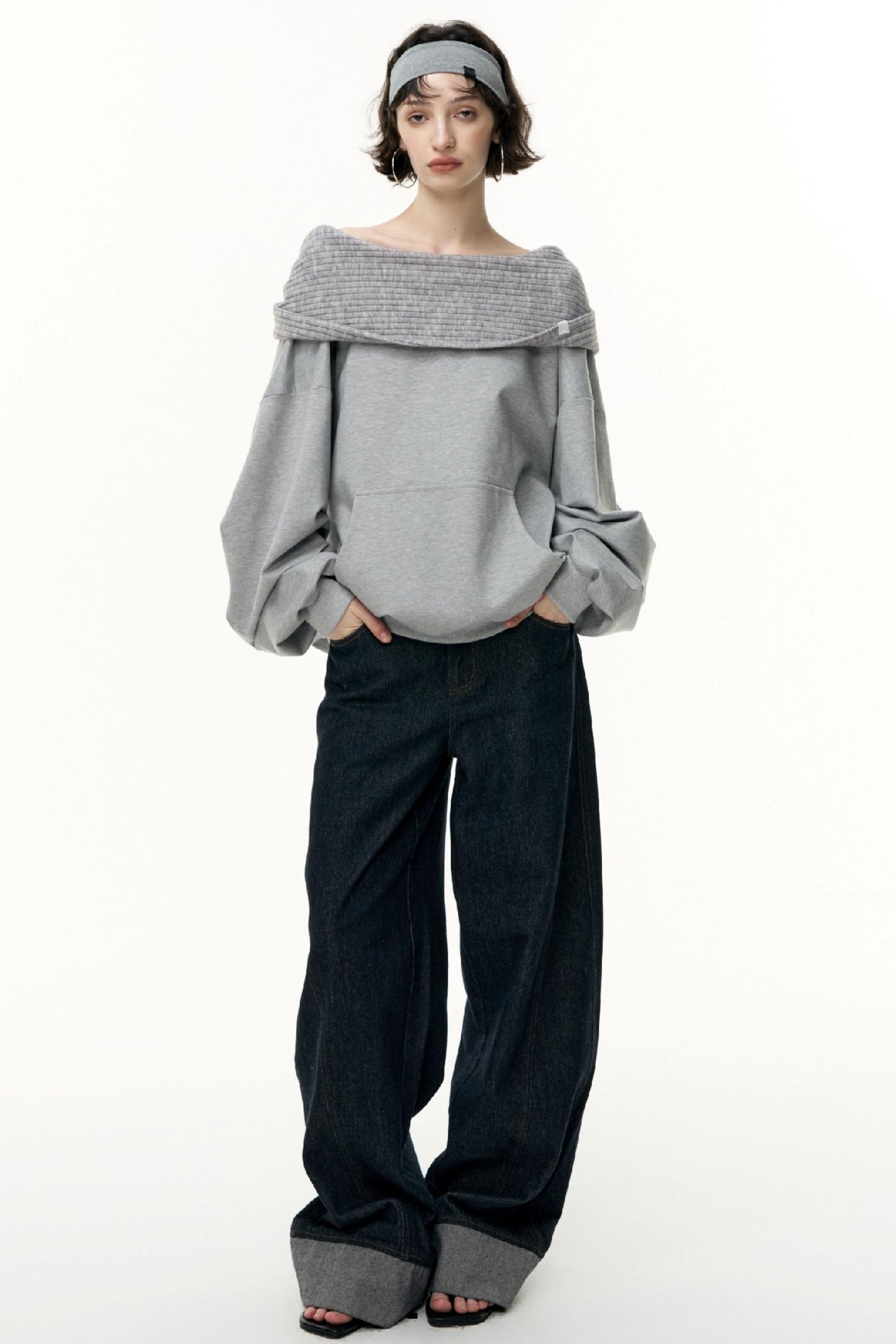 Loose Hooded Sweatshirt