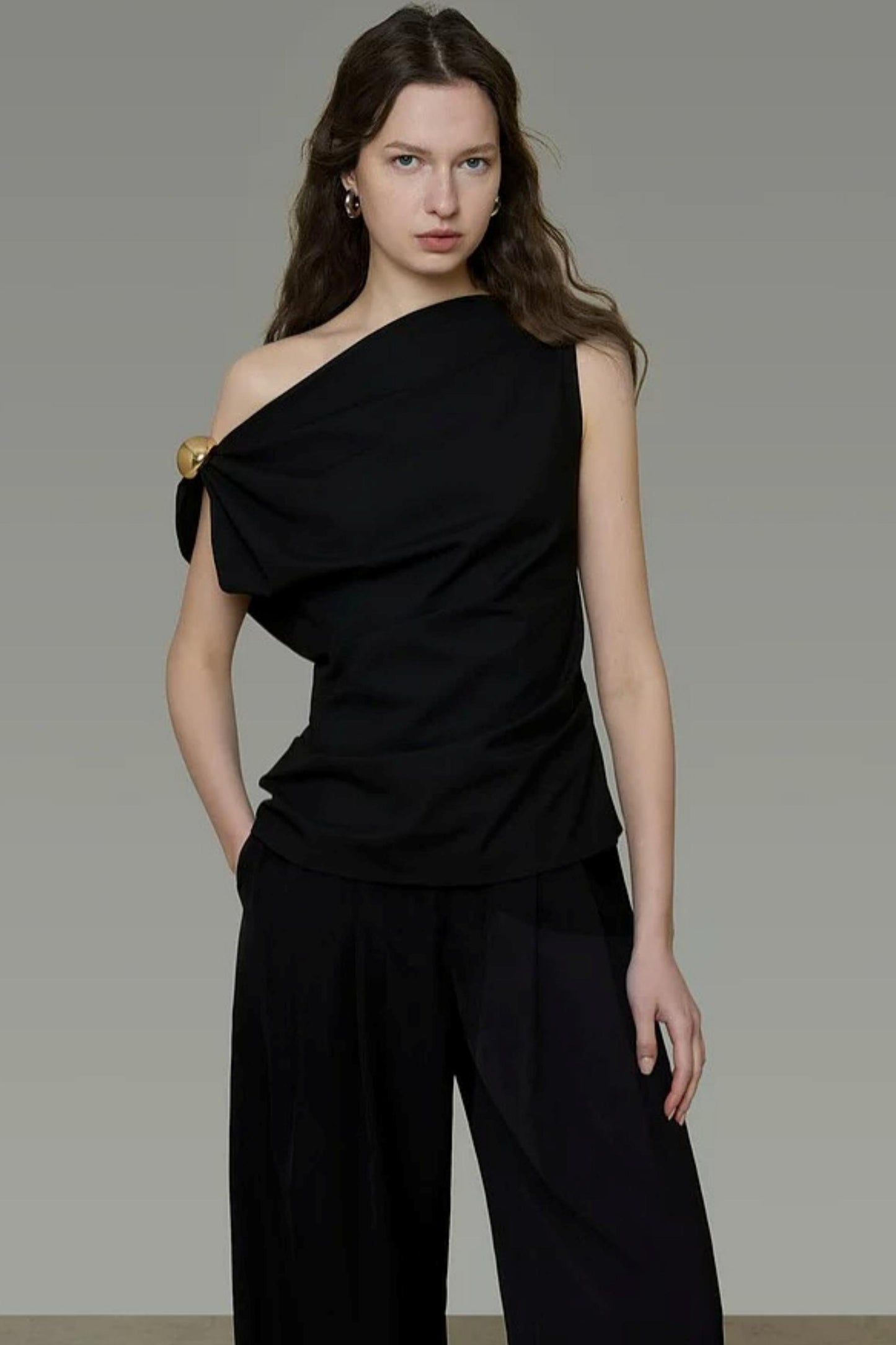 Off-Shoulder Slim Top