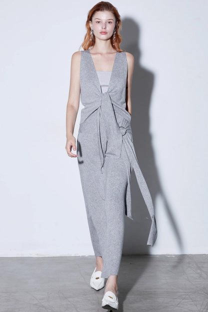 Autumn Basulan V-Neck Vest Set-Up