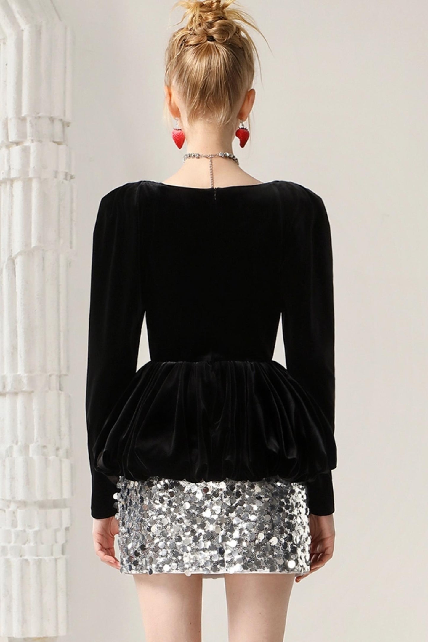 Shiny Beaded Slim Fit Skirt